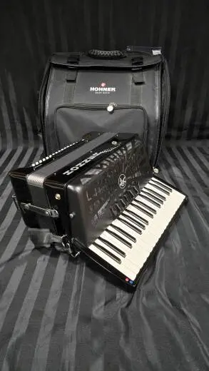 Store Special Product - Hohner - BRAVO III 72